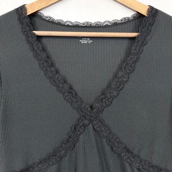 No Boundaries Juniors Top‎ Size L Lace Trim Ribbed Girly Grunge Emo Edgy Y2K - Picture 3 of 11